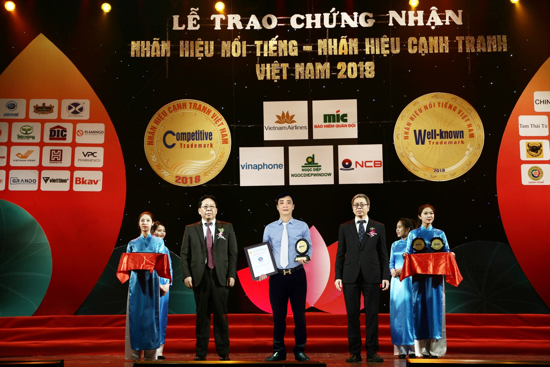 Viglacera listed among Top 10 Vietnamese Brands